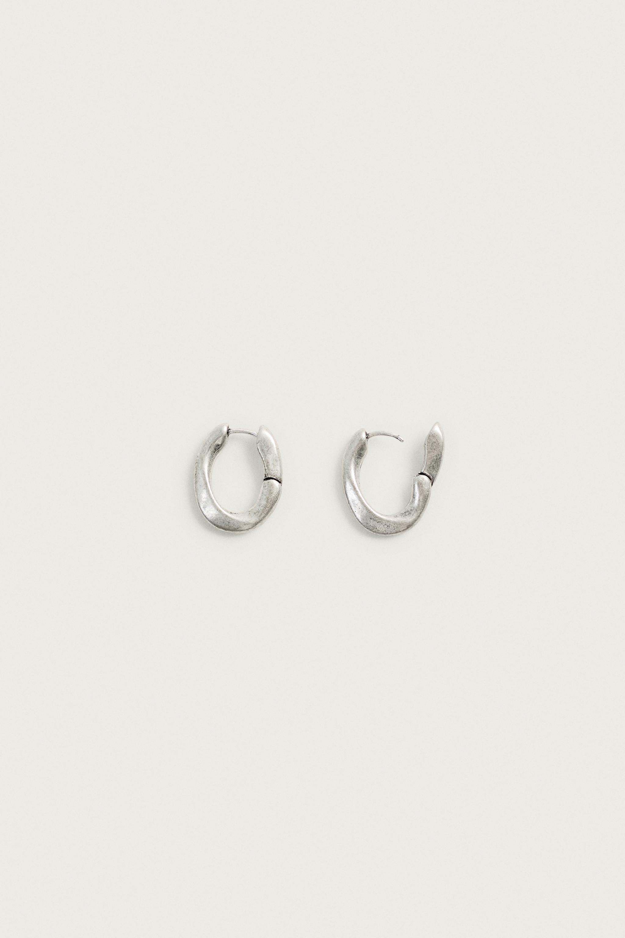 HOOP EARRINGS